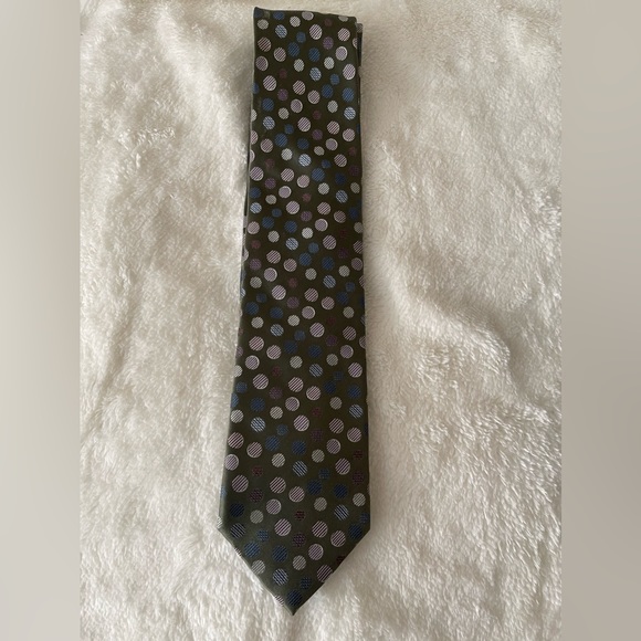 Hagar Ties Bundle of 3 Polyester All Silk Polka-dot Paisley Geometric - Picture 6 of 9